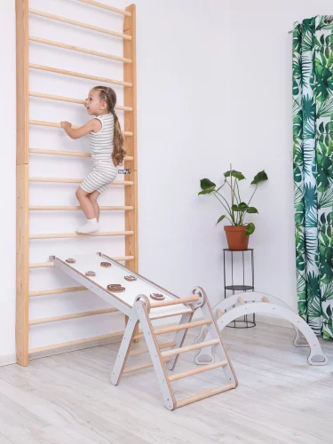 Pikler-Dreieck Set aus 4 Teilen: Indoor-Spielplatzbogen und Dreieck-Klettergerüst, Montessori-Toddler-Spielgymnastik